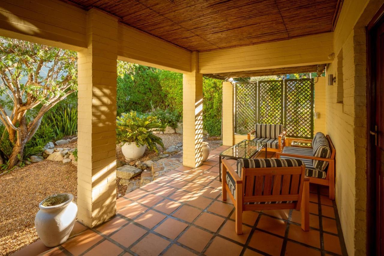 Shutters On Hilltop, スカボロー エクステリア 写真